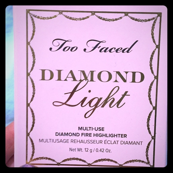 Too Faced Other - Too Faced Diamond Light highlighter